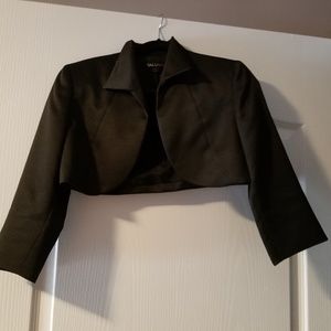 Crop formal jacket size 4